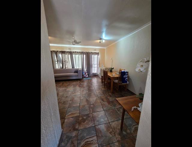 2 BEDROOM PROPERTY TO RENT IN DAYANGLEN